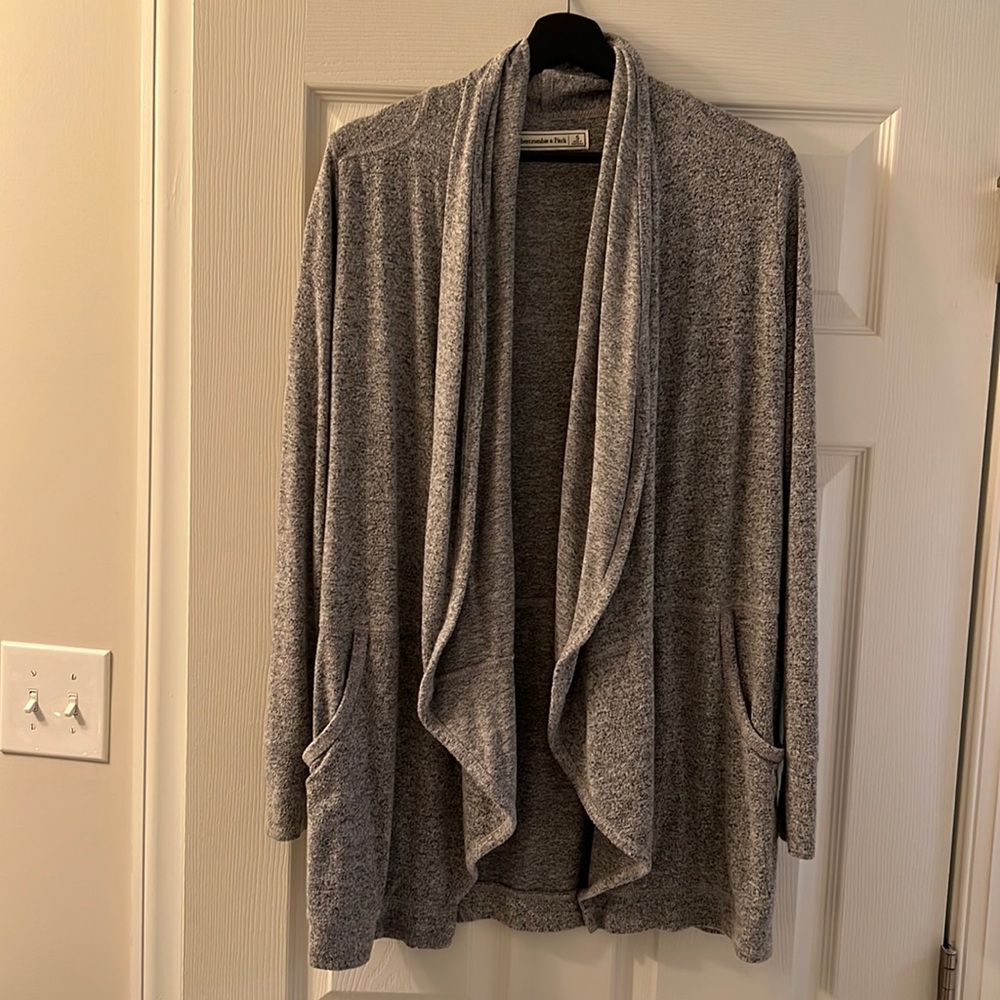 Abercrombie women’s drape cardigan